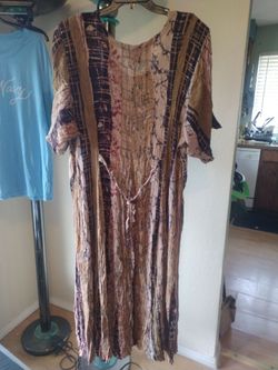Starina Vintage Crinkle Maxi Dress