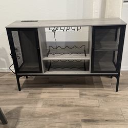 Wine Bar / coffee bar 13x31x47