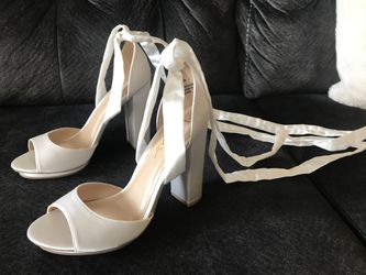 White wedding lace-up heels - size 8.5 Thumbnail
