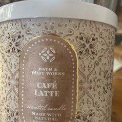 New Bath And Body Works Candle 