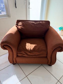 Bernhard sofa and loveseat