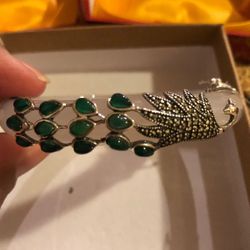 Natural chalcedony handmade solid 925 sterling silver vintage peacock bangle fits up to 8’ available in green color too