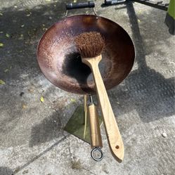 Wok & Brush 
