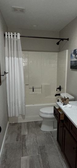 Shower / bath tub Curtain Rod