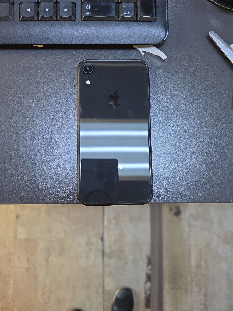 iPhone XR