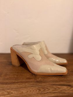 Jeffrey Campbell Western Mules – Ivory/Cream Croc Embossed – Size 8