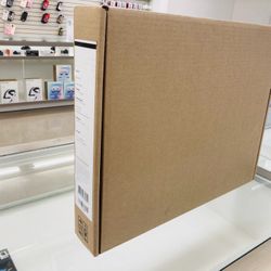 Dell D15 DC15250 8GB Ram 512gb SSD 