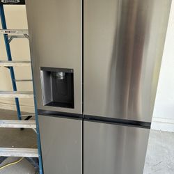 Refrigerator Lg