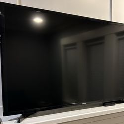 40” Samsung Smart TV With Roku 