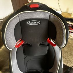 Graco car seat  forward and rear facing 