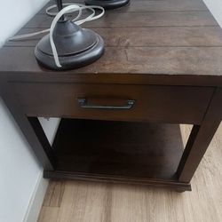 End Tables With Lamps