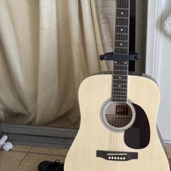 Guitar + Accesorios 