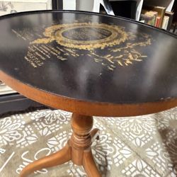 Wood 3-legged Vintage End Table