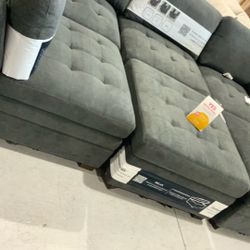 Thomasville 6pc Tisdale Fab Sectional W/ Storage Ottoman 