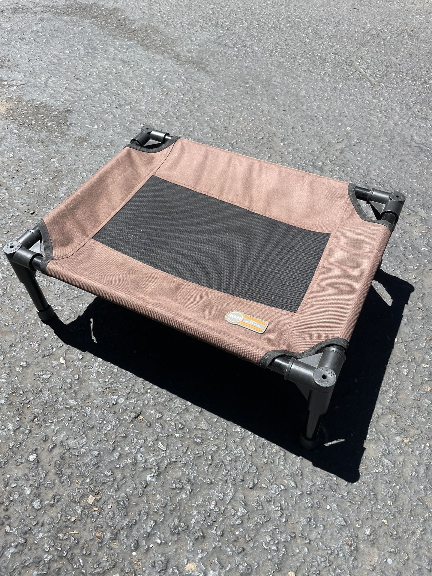 Elevated Dog Bed *for small dogs*