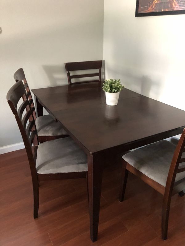 Dining Table With Leaf And 4 Chairs For In Portland Or Offerup