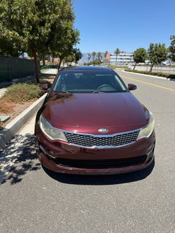 2017 KIA Optima