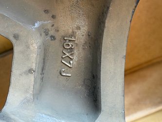 Toyota Tacoma Factory OEM Wheels 16” Set of 4. 550$ OBO