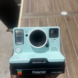 Polaroid OneStep 2 Instant Camera (Like New, Works Perfectly) 