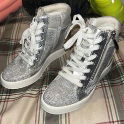 Aldo Women Size 6