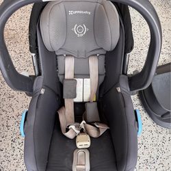 UPPAbaby Mesa car seat and base