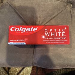 Colgate Optic White Toothpaste 