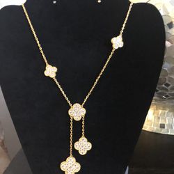 VCA Necklace Gold In Silver 