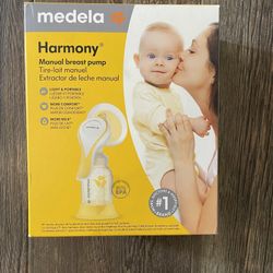 Brand new Medela Hand Pump & Storage Bags 