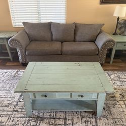 Farmhouse Distressed Tiffany Blue Coffee Table Set