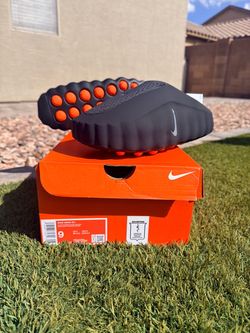 Nike Mind 001 Size 9