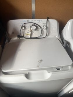 GE - 4.0 Cu. Ft. High-Efficiency Top Load Washer And Front Load Dryer