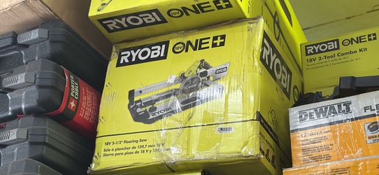 Ryobi 18V cordless 5-1/2" flooring saw