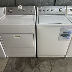 WHITE WHIRLPOOL WASHER TOP LOAD AND GAS DRYER 