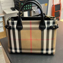 Burberry Tote Bag 