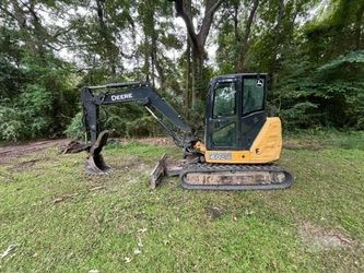 2015
Manufacturer
DEERE
Model
60G
Hours
4,921