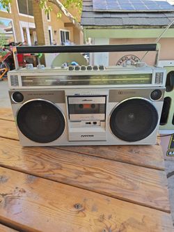 Sanyo M 9860 Boombox vintage