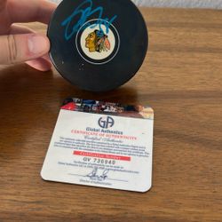 Patrick Kane Signed Puck 