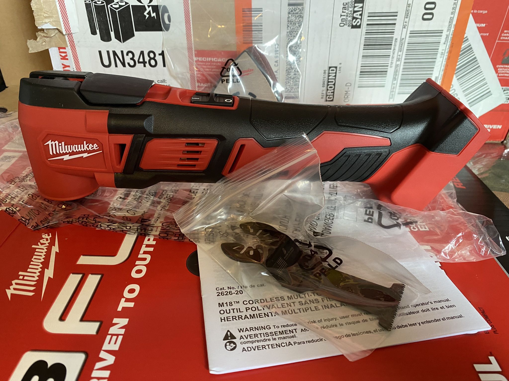 MILWAUKEE M18 MULTI-TOOL. #2626-21 (( Tool Only ))read Below