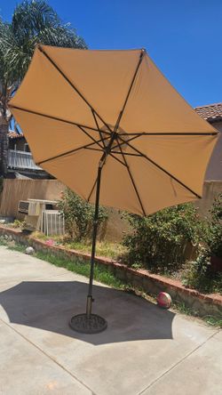 Mesas con paraguas