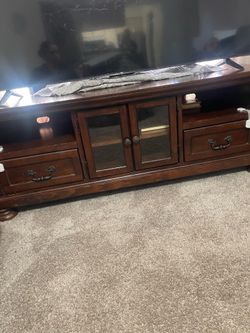 Tv stand free