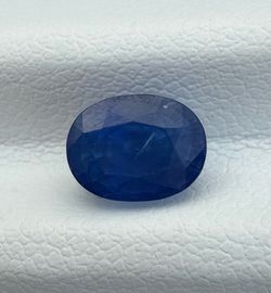 Cornflower Blue Oval Cut 2.25 Carat Natural Sapphire