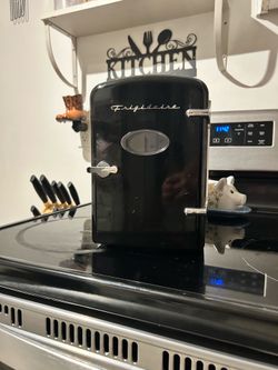 Mini fridge