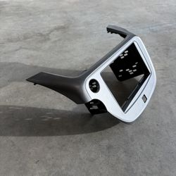 Metra 2009 - 2013 Honda Fit Dash Kit Double Din for Radio Install Silver