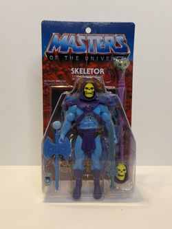 Master's Of The Universe: Ultimate Club Grayskull Skeletor Action Figure