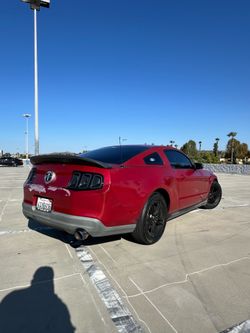 2010 Mustang V6