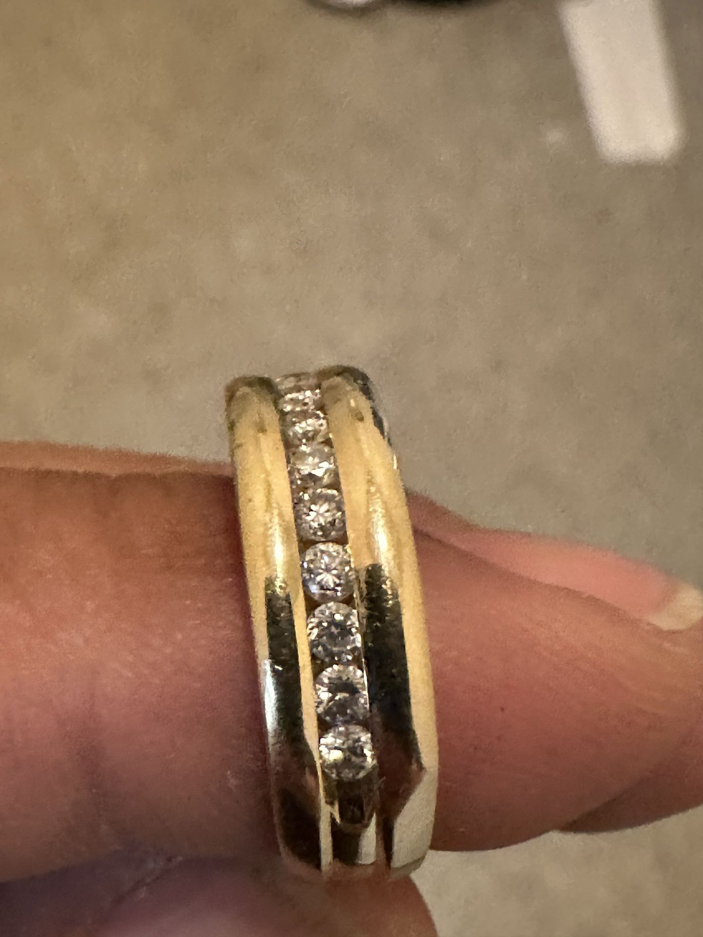 Men’s 14k And Diamond Ring 8 Grams Size 11