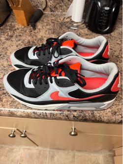 Size 15 air max 90’s