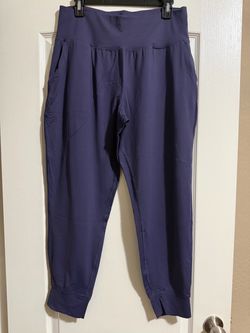 Under Armour women’s large dark purple High-Waist Jogger Pants