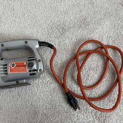 Jig Saw Black Decker U-153 115V 2.4