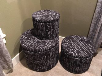 Like New Storage French Print Ottoman Nesting  Set 3